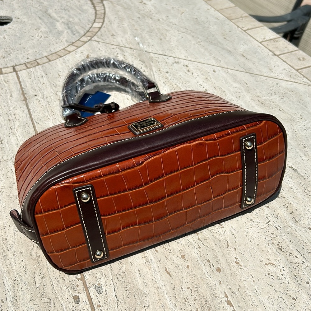 ✨NEW✨Dooney & Bourke OAKDALE ZIP ZIP Satchel - COGNAC - Picture 11 of 16